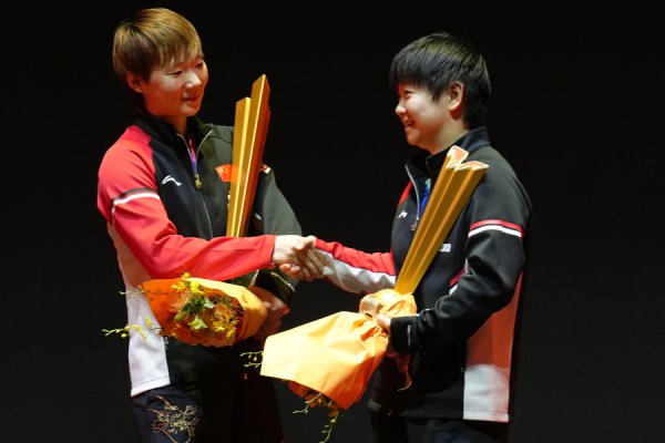 科创之星 强大的国乒女队回归！轻松晋级亚锦赛女团四强，她们对这枚失落的金牌志在必得